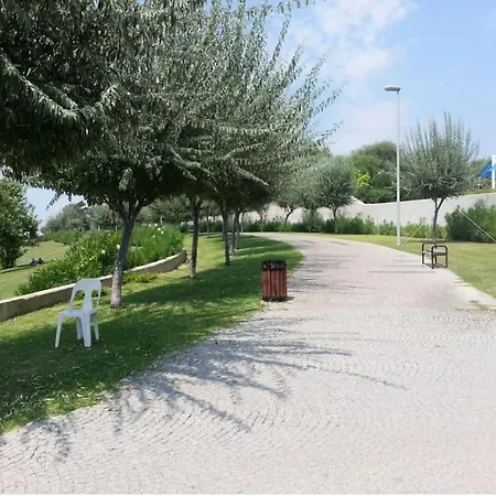 Hotell Summer With Pools, Area, Free Sun Loungers And Free Car Park Side