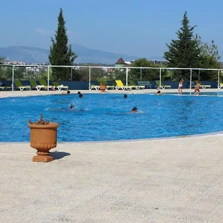 מלון Summer With Pools, Area, Free Sun Loungers And Free Car Park סייד