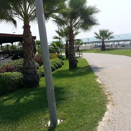 מלון Summer With Pools, Area, Free Sun Loungers And Free Car Park *